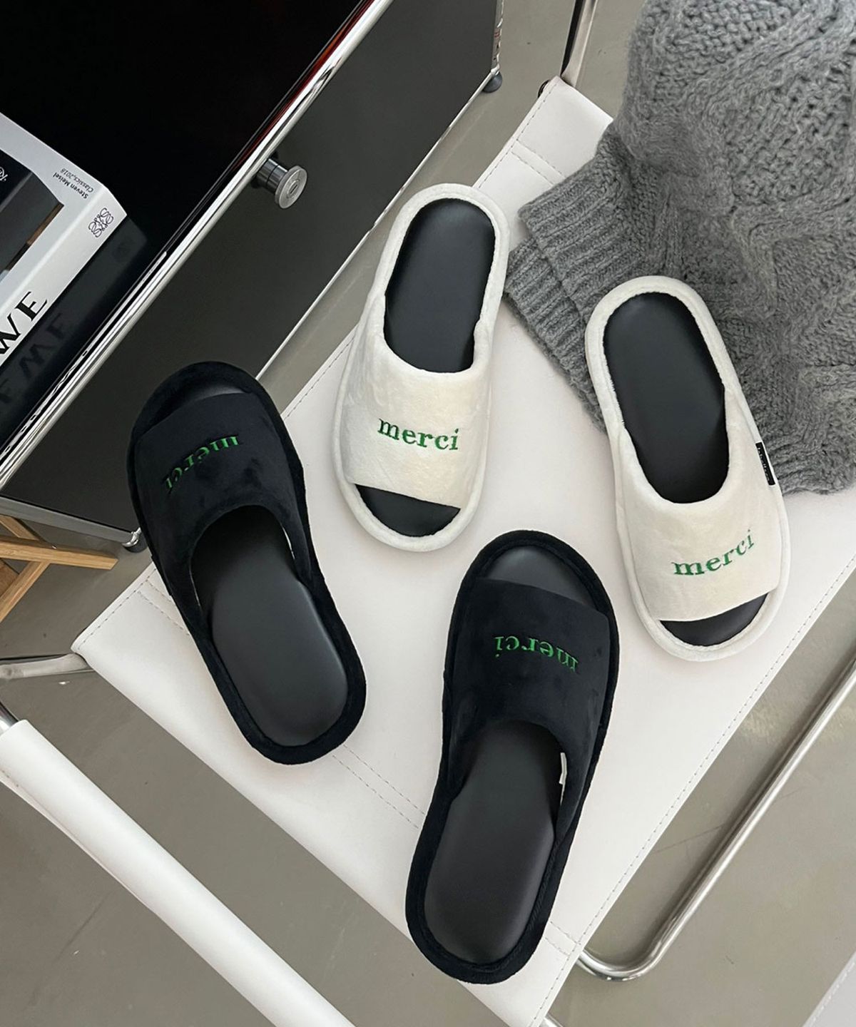 라벨라코(LABELLACO) 비비 굽디자인 비비드 배색 실내화