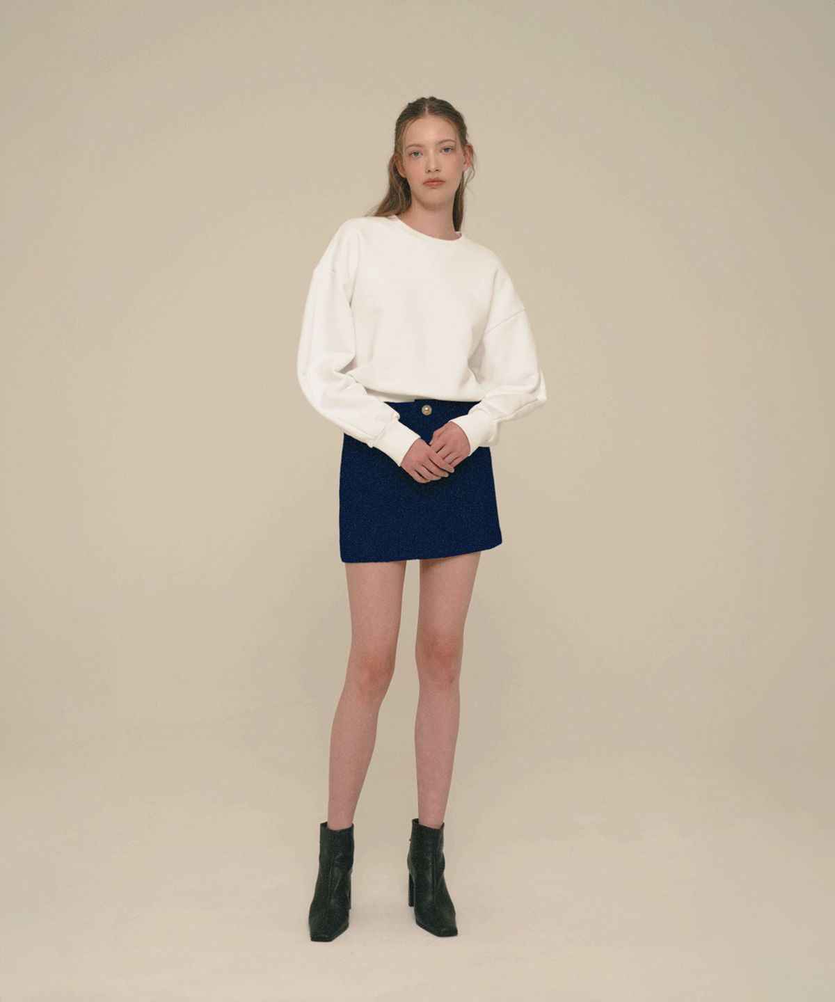 아이스가든에이오공팔(ICE GARDEN A.508) Wool Blended Mini Skirt