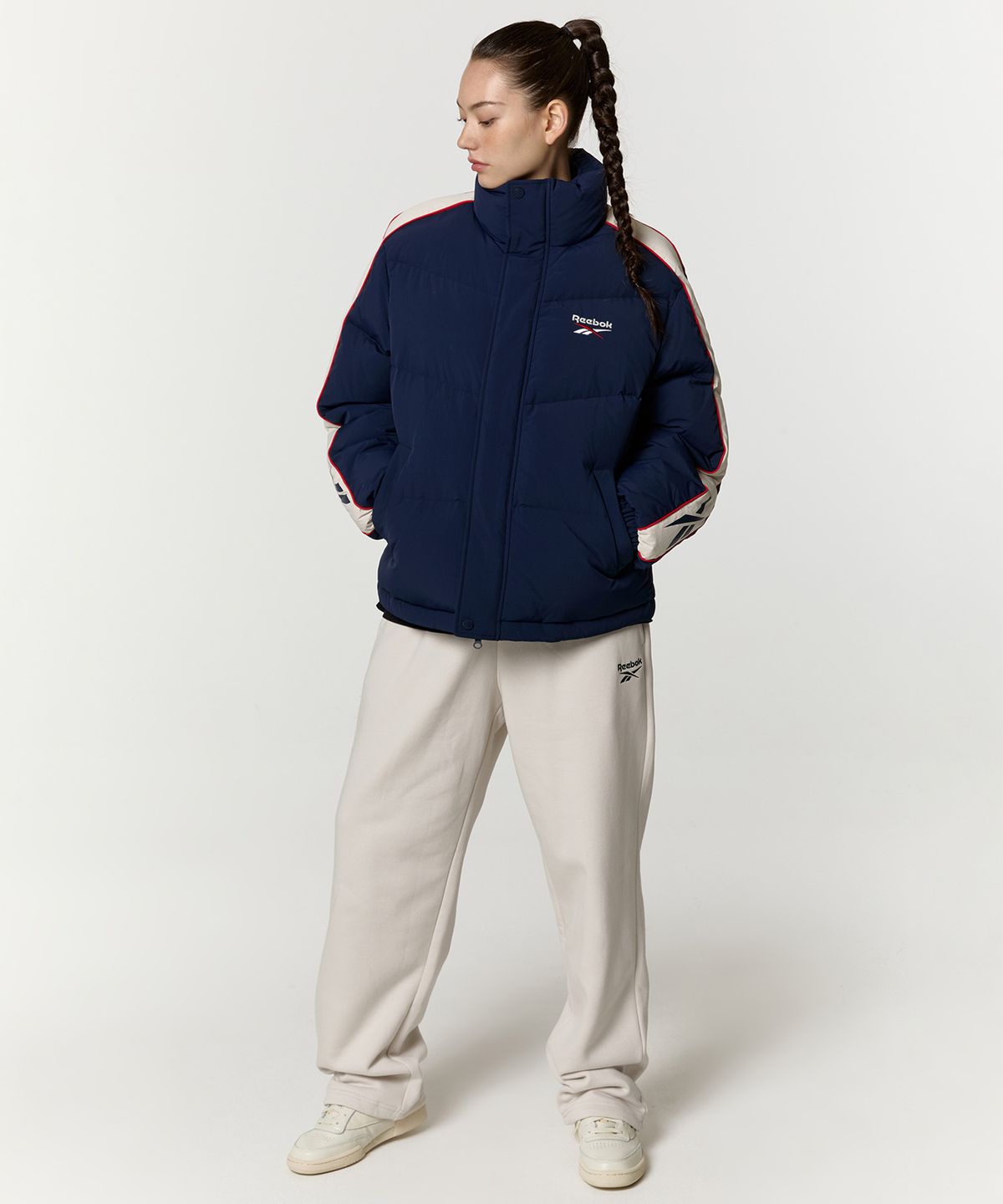 리복(REEBOK) 2WAY 기모 스웨트 팬츠 - 베이지