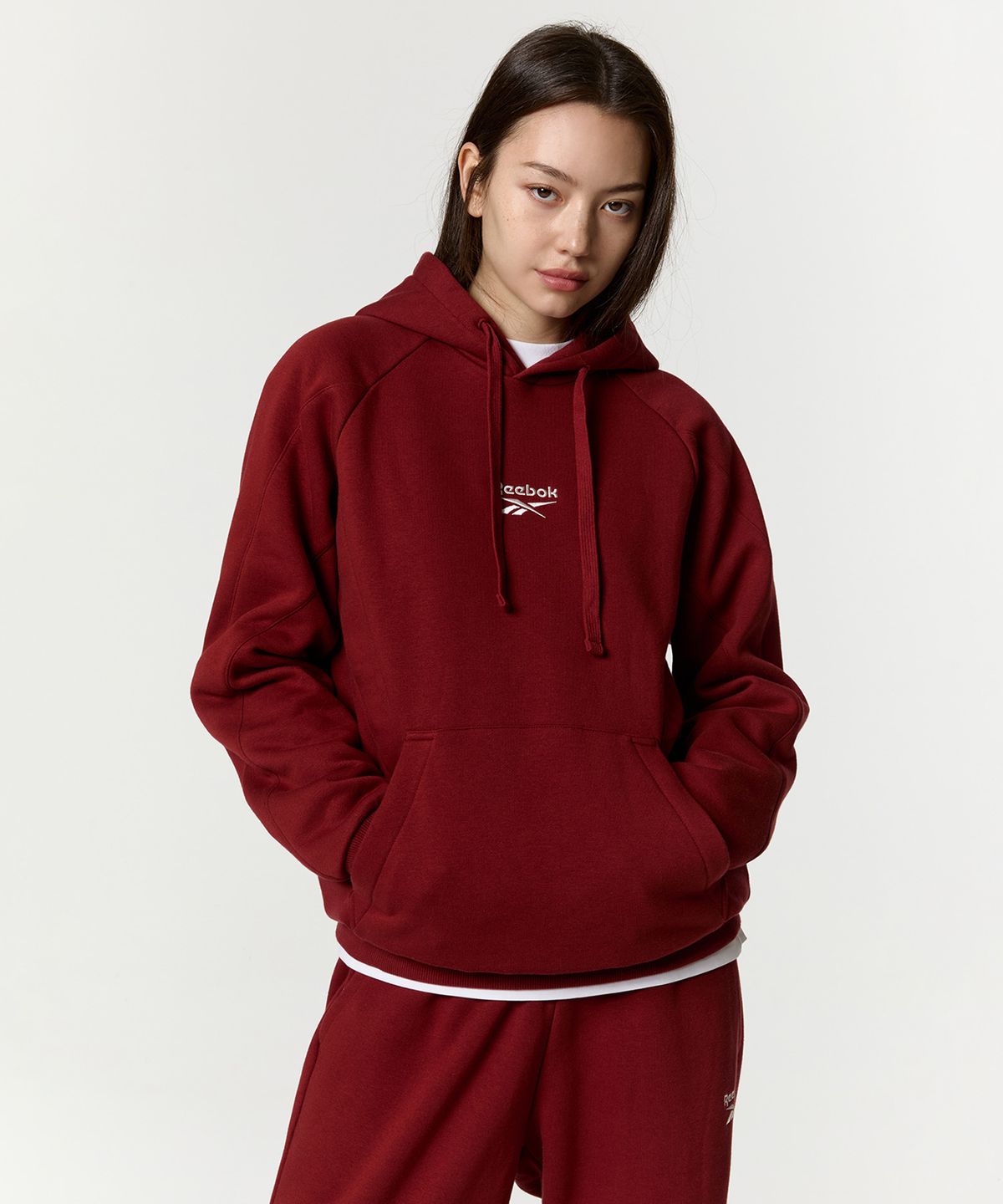 리복(REEBOK) 패널드 기모 후드티 - 레드