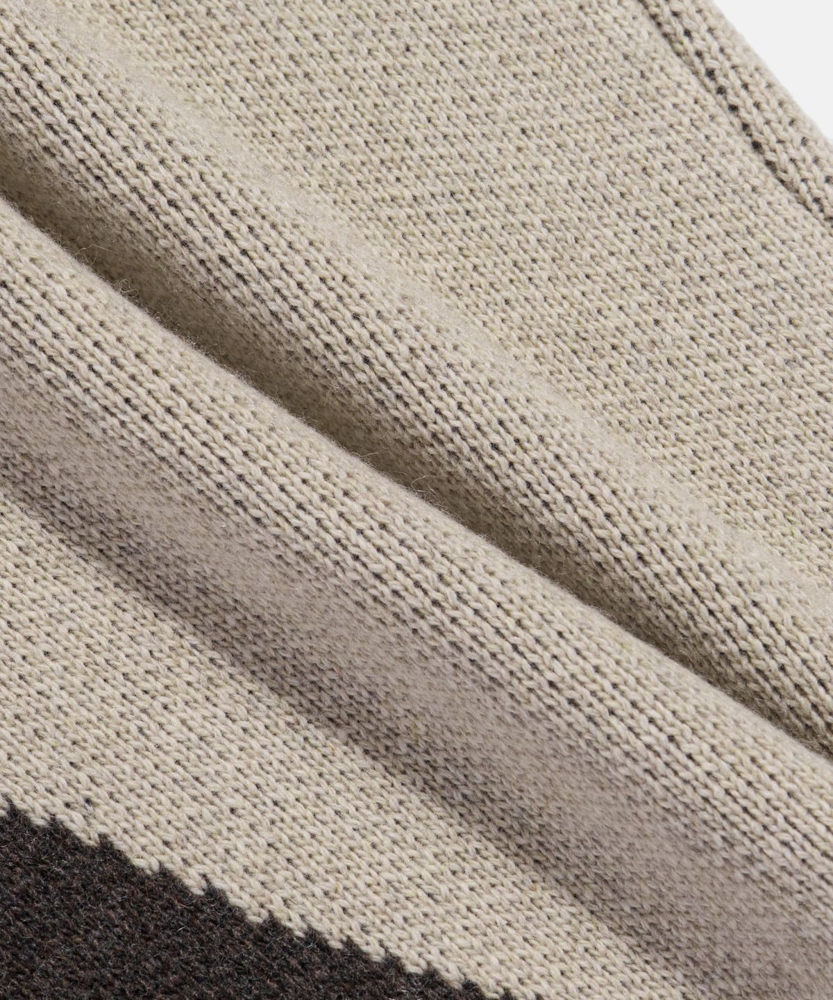 에스피오나지(ESPIONAGE) Beethoven Knit Sweater Sand Beige