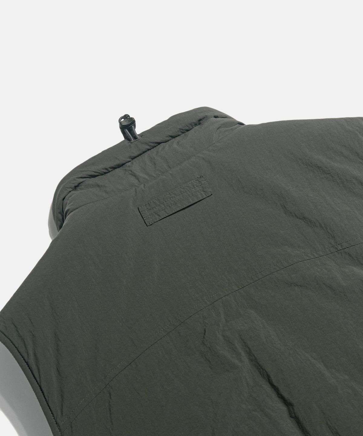 에스피오나지(ESPIONAGE) PCU Level 7 Insulated Vest Dark Grey