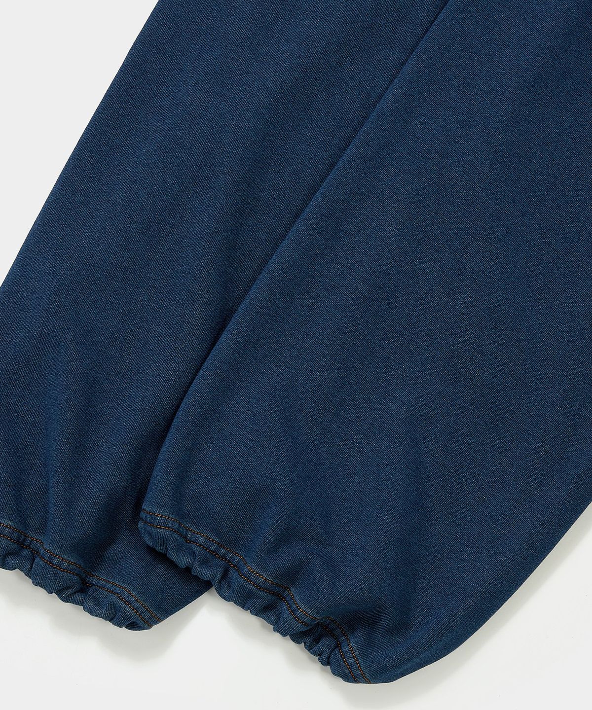 컬럼비아 유니버시티(COLUMBIA UNIVERSITY) TINY SCRIPT DENIM TERRY LOOSE SWEATPANTS 미드나잇데님