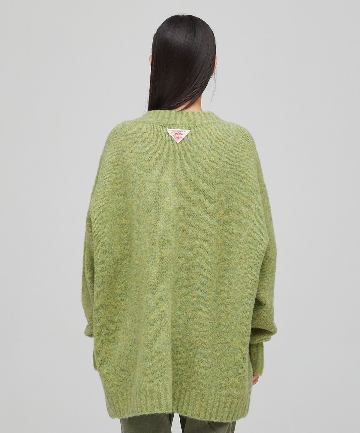 라라폭스(LALAFOX) KNIT NECK SLIT OVERSIZED T-SHIRT LIGHTGREEN BQ4KL002
