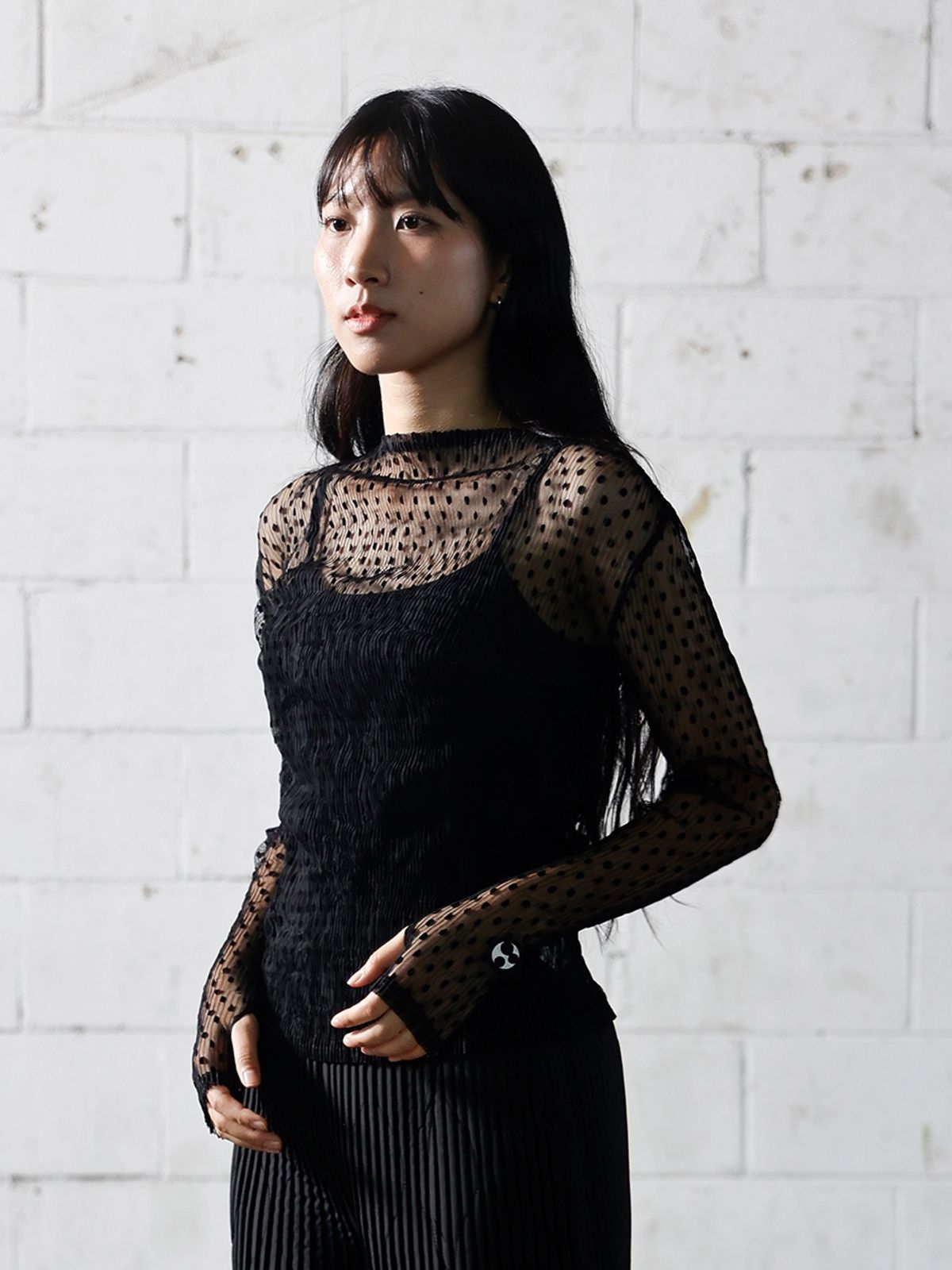 와이오와이(YOYOYOY) 도트 시스루 플리츠 블라우스_2colors