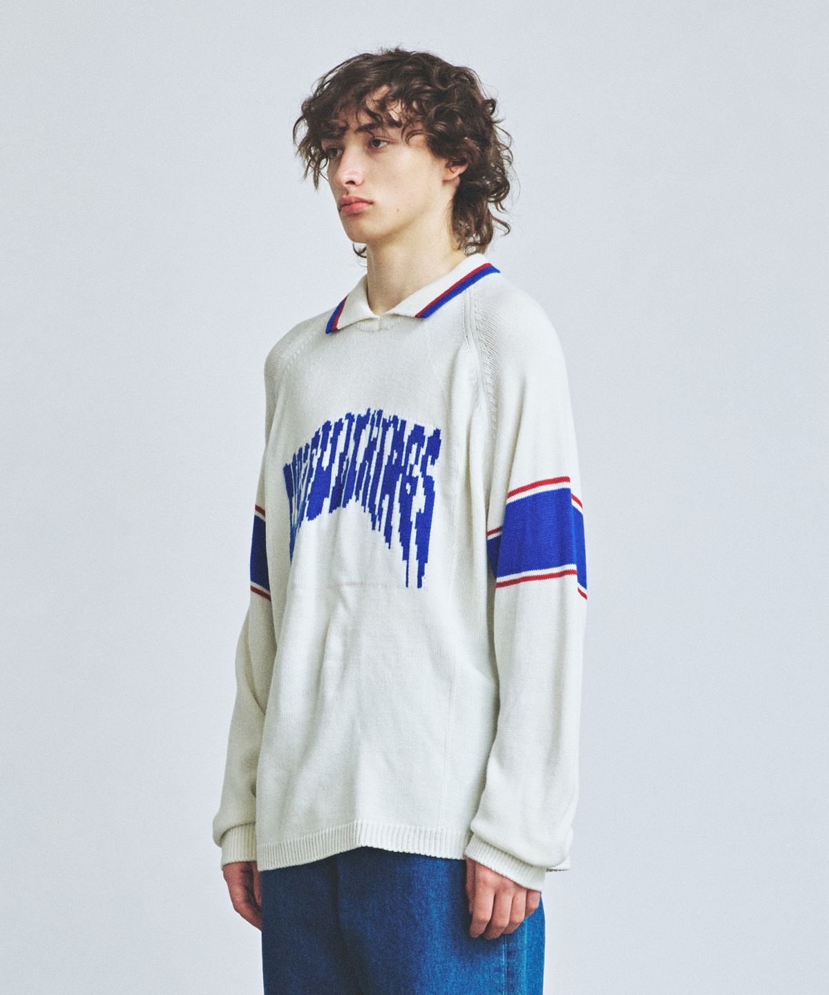 니티드(KNITTED) 바시티 자카드 카라 니트 OFF WHITE