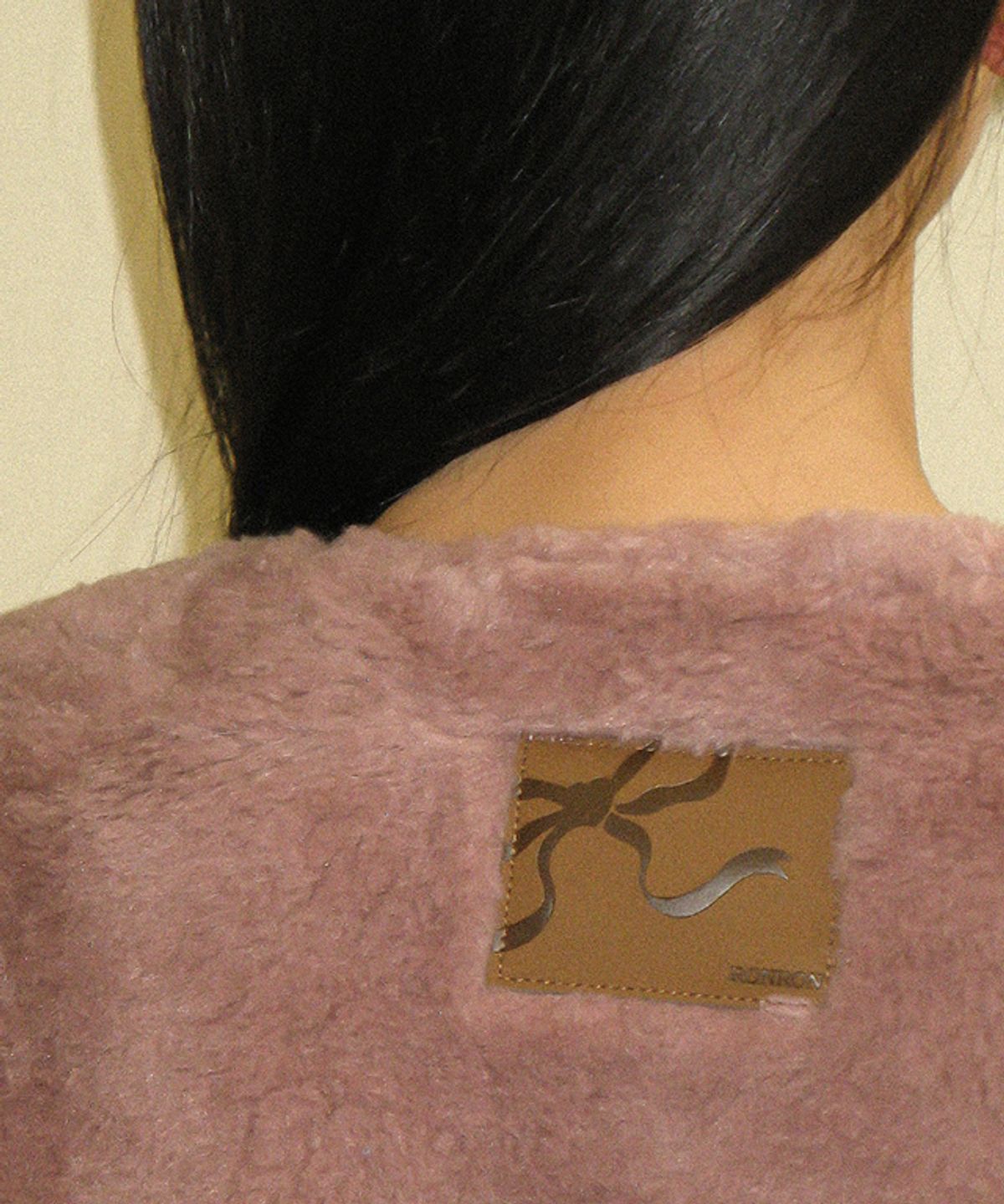 론론(RONRON) SUEDE FUR MUSTANG JACKET DUSTY PINK