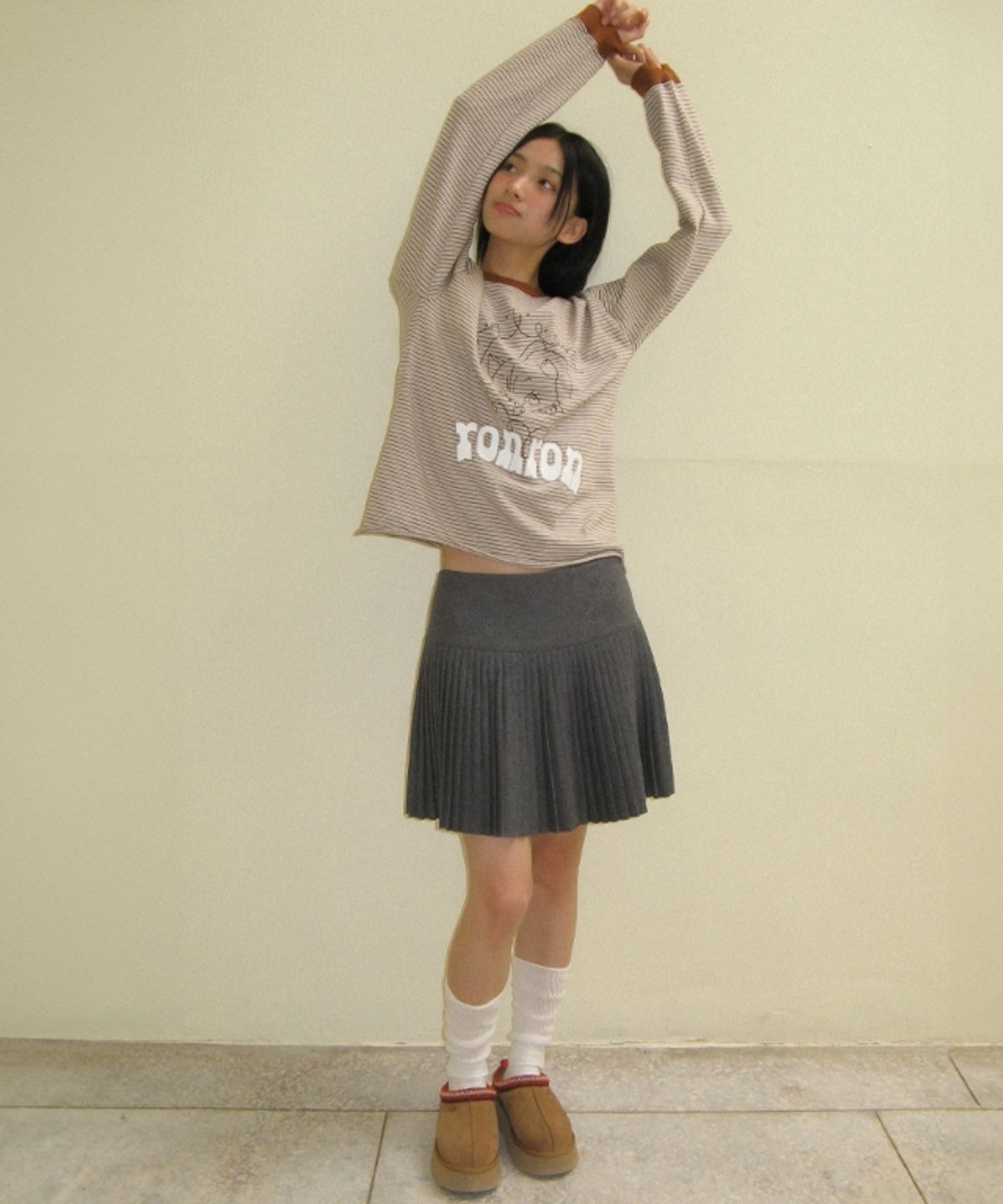 론론(RONRON) WESTERN CAT STRIPE LONG SLEEVE T SHIRT BROWN
