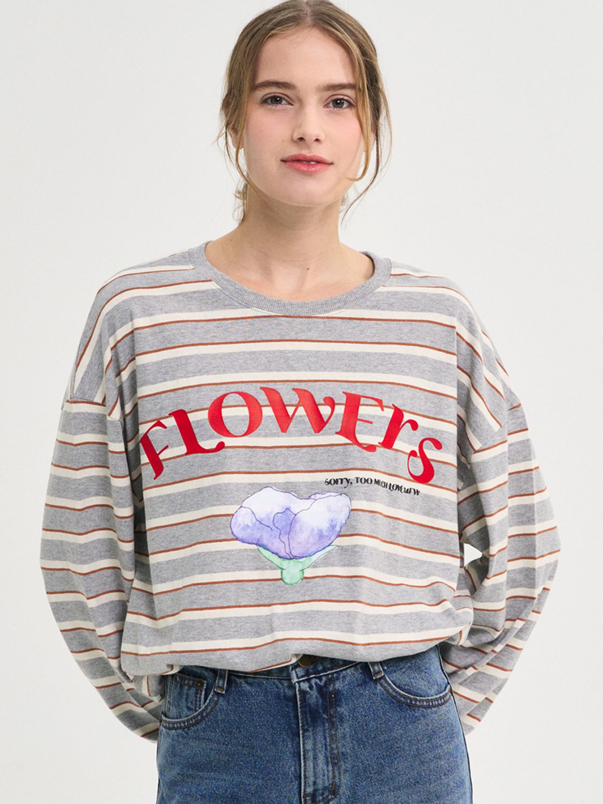 쏘리, 투 머치 러브(SORRY, TOO MUCH LOVE) Flowers Stripe T-Shirt_Gray