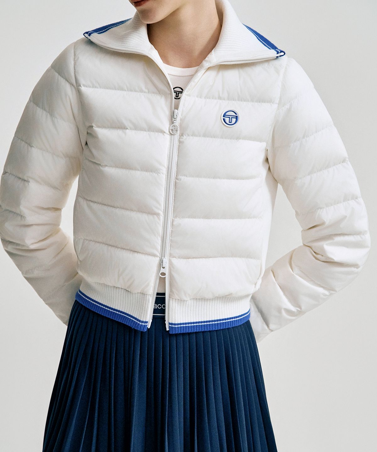 세르지오 타키니(SERGIO TACCHINI) W 쿠쉬웜 크롭 경량다운
