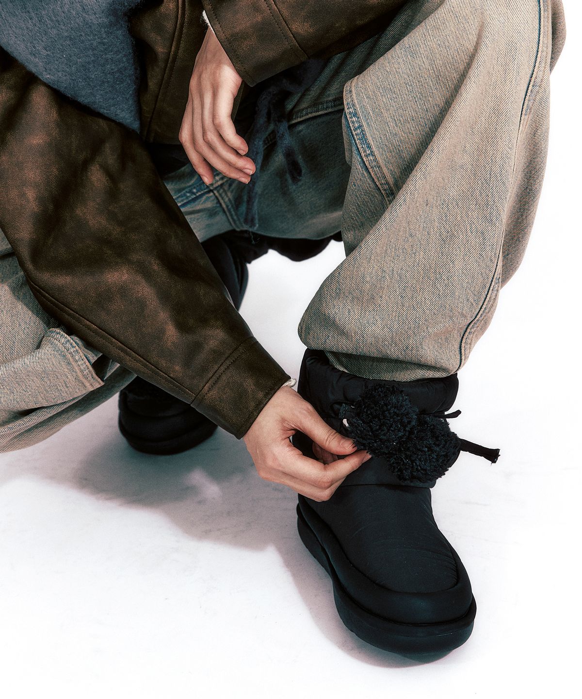 기호(KHIHO) RIBBON PADDING BOOTS / 2 COLORS