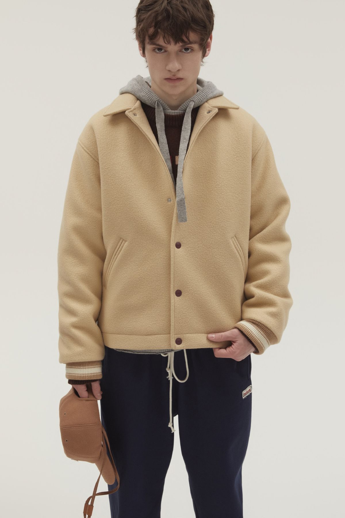 노앙(NOHANT) VARSITY MINIMAL WOOL JUMPER BEIGE