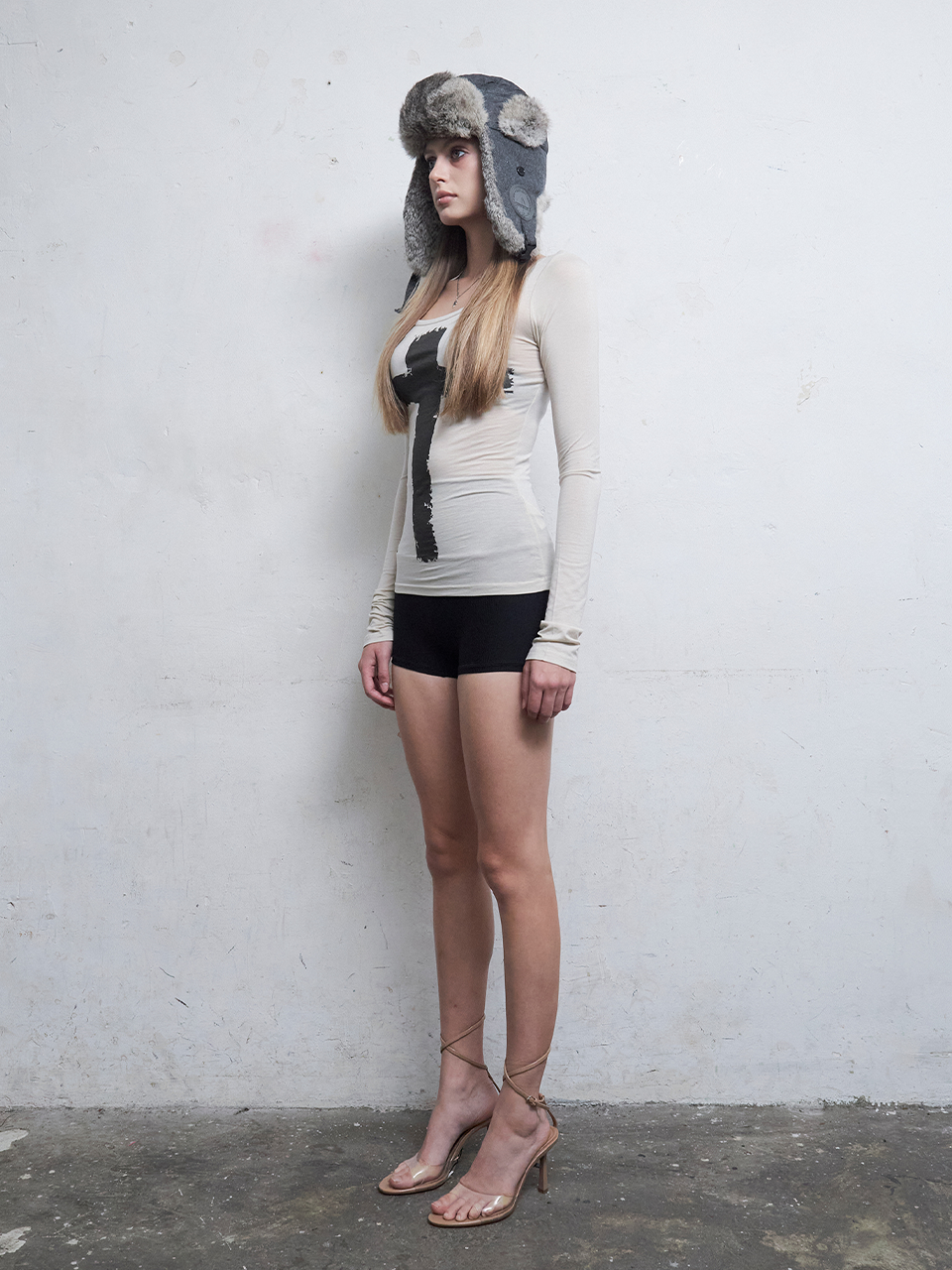 ★人気★【HILLDA】 Emergency Long Sleeve★ MUSINSA | HILLDA Emergency Long Sleeve [Beige]