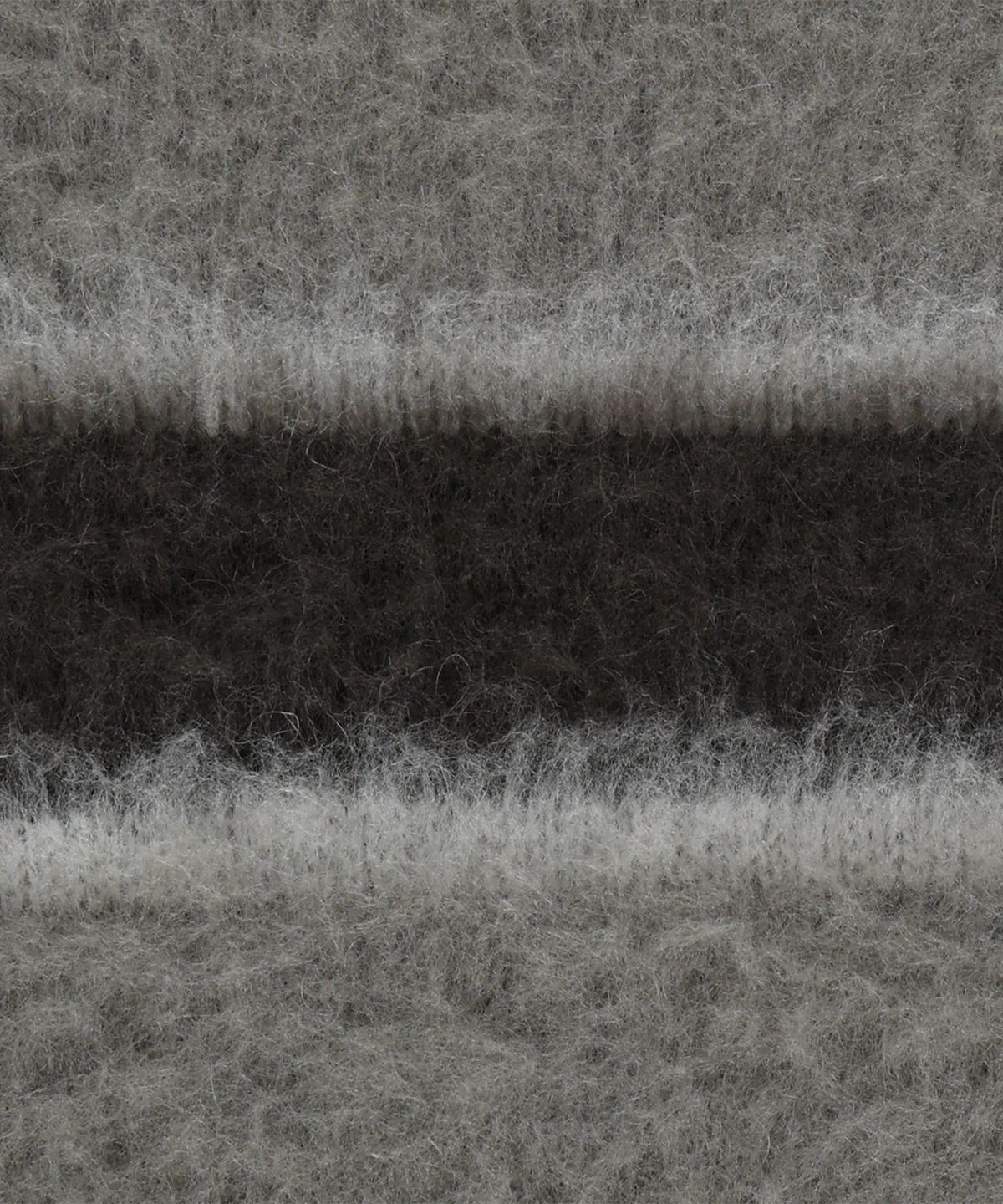 더콜디스트모먼트(THE COLDEST MOMENT) TCM starfish mini logo mohair knit (charcoal)