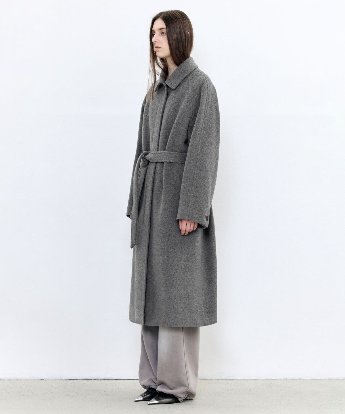 인사일런스 우먼(INSILENCE WOMEN) 페미닌 발마칸 로브 코트 MELANGE GREY