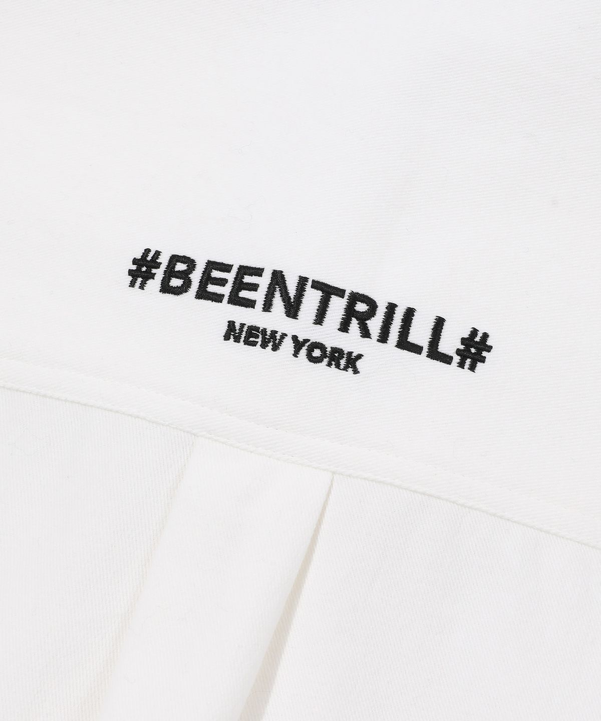 빈트릴(BEENTRILL) 에센셜 해시태그 로고 옥스포드 셔츠(오프 화이트)