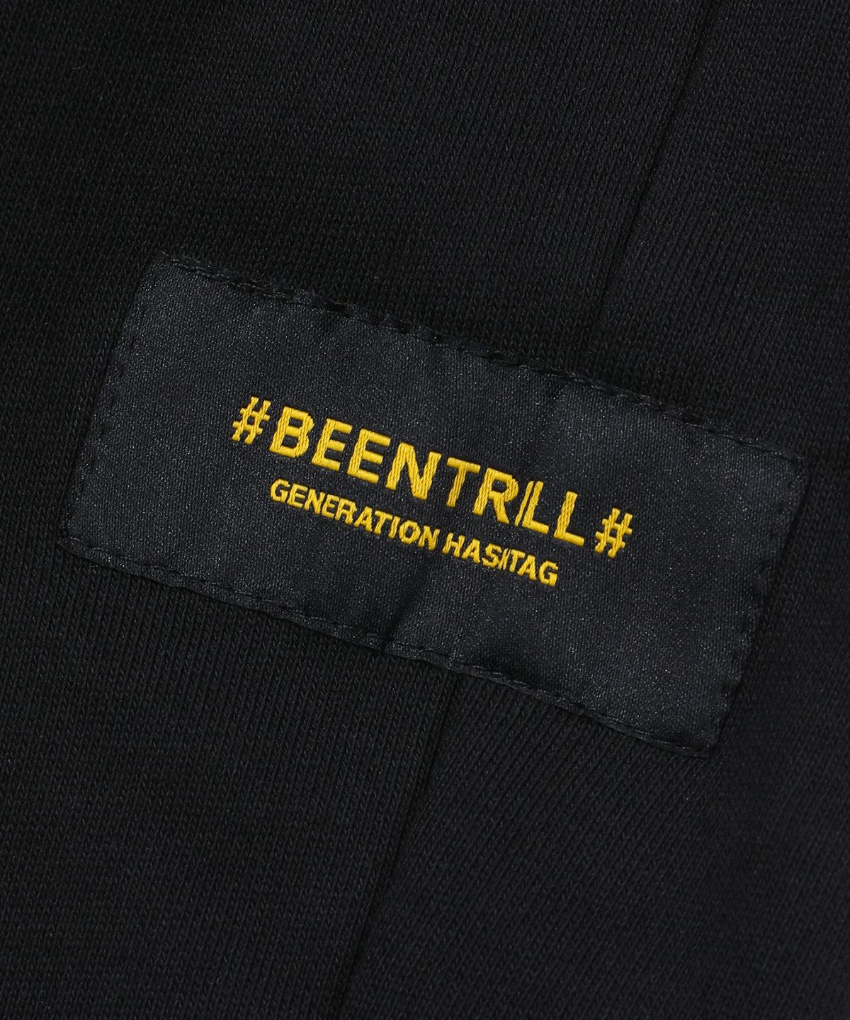 빈트릴(BEENTRILL) 에센셜 원턱 스웻 팬츠(블랙)