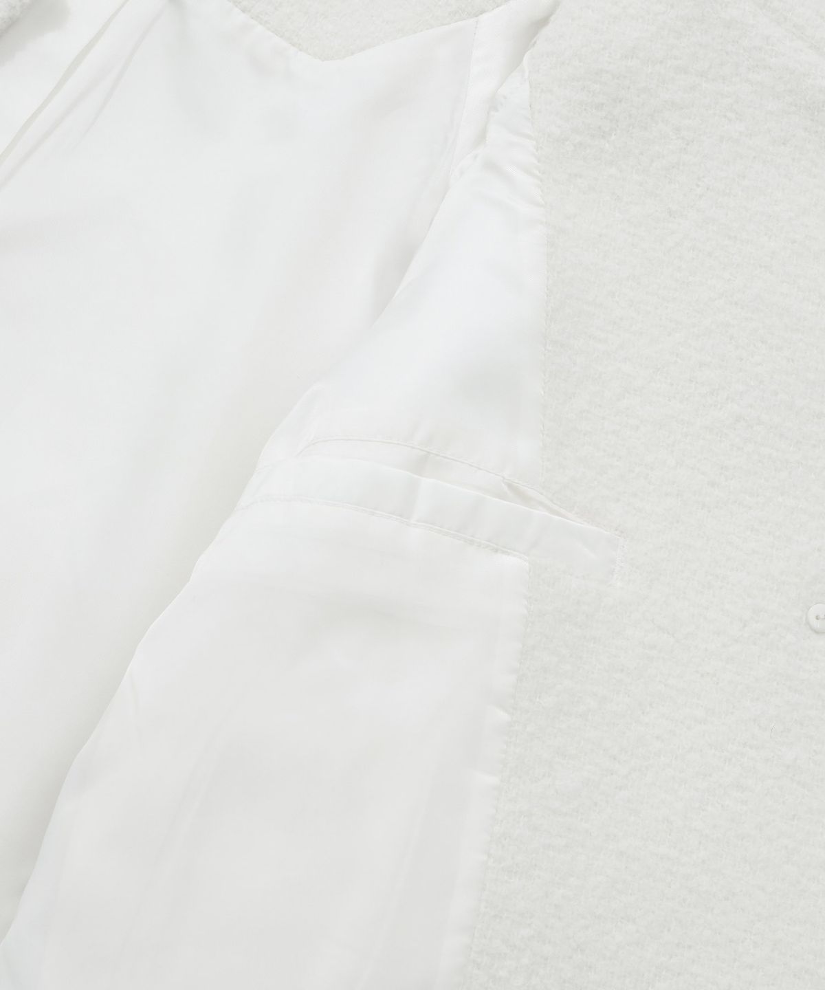 커버낫 우먼(COVERNAT WOMAN) 우먼 부클 하프 코트 Ivory