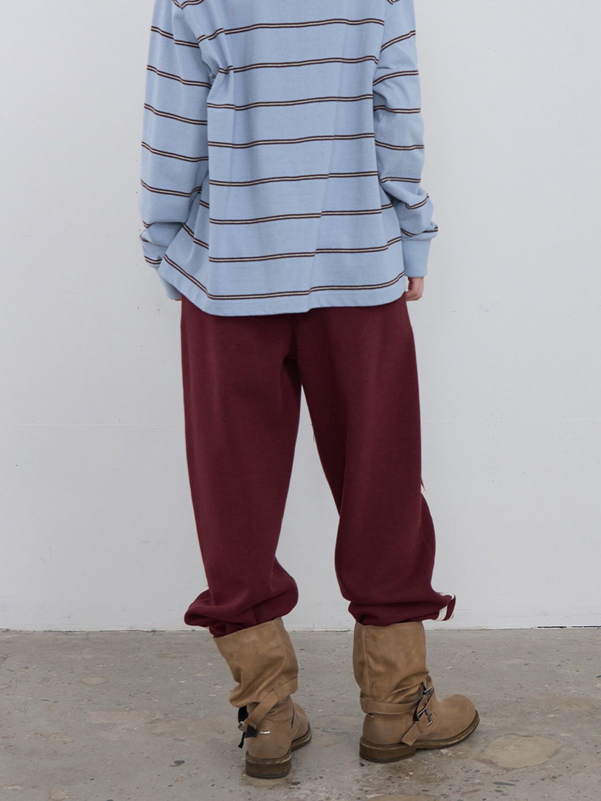 기준(KIJUN) Double Line Track Pants Burgundy