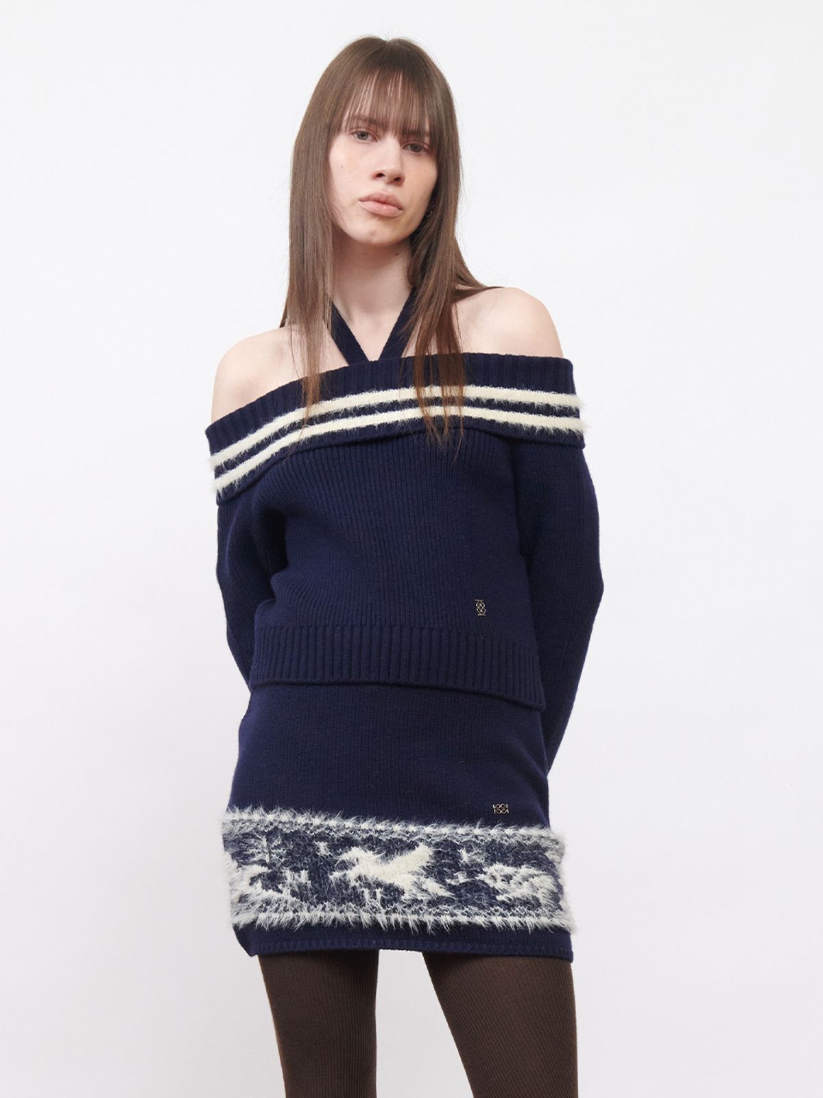 기준(KIJUN) Tied Off-Shoulder Knit Top Navy