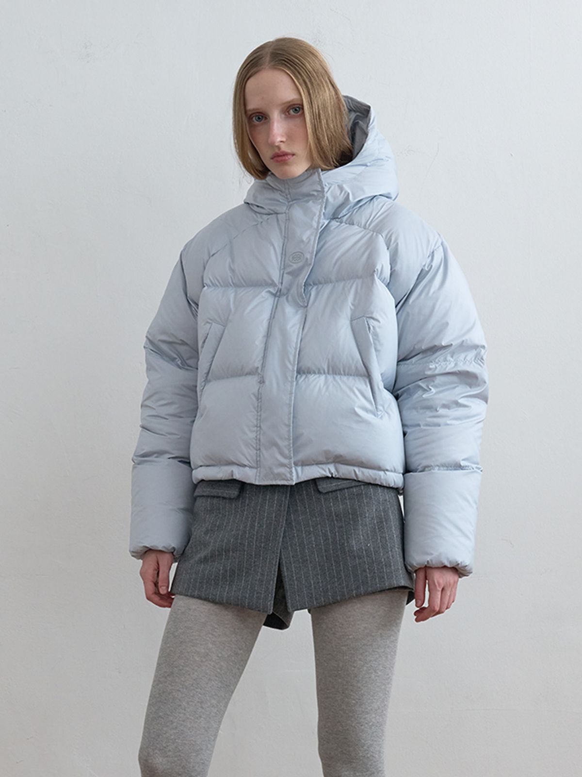 기준(KIJUN) Arc Puffer Jacket Silver Blue