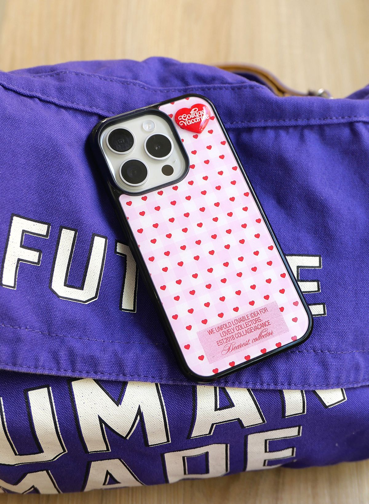 꼴라주바캉스(COLLAGEVACANCE) Heart Logo Pendant Glass Bumper Case - Baby Pink_Heart Type (폰케이스)