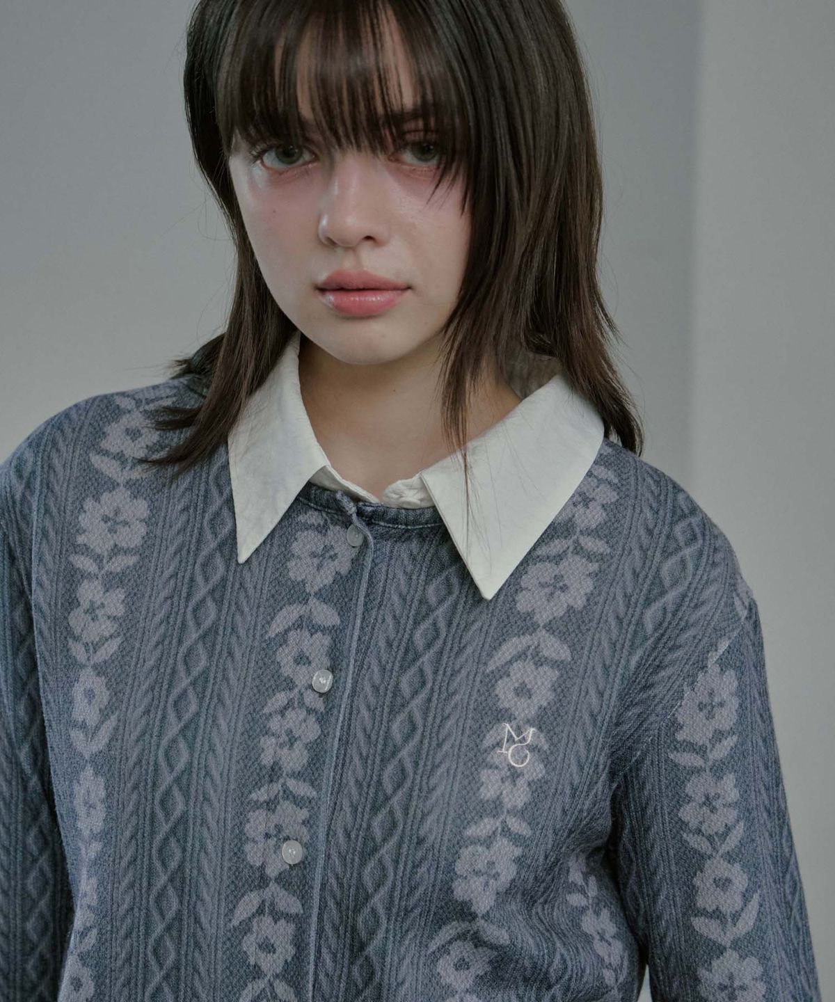 무아르모아(MOIREMOA) Vintage Flower Logo Cardigan - Lavender