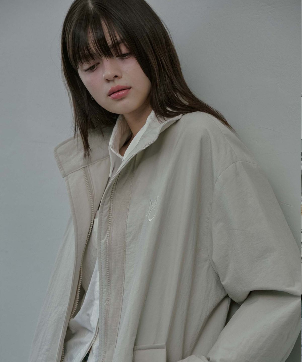 무아르모아(MOIREMOA) Soft Padding Mod Coat-Light Beige
