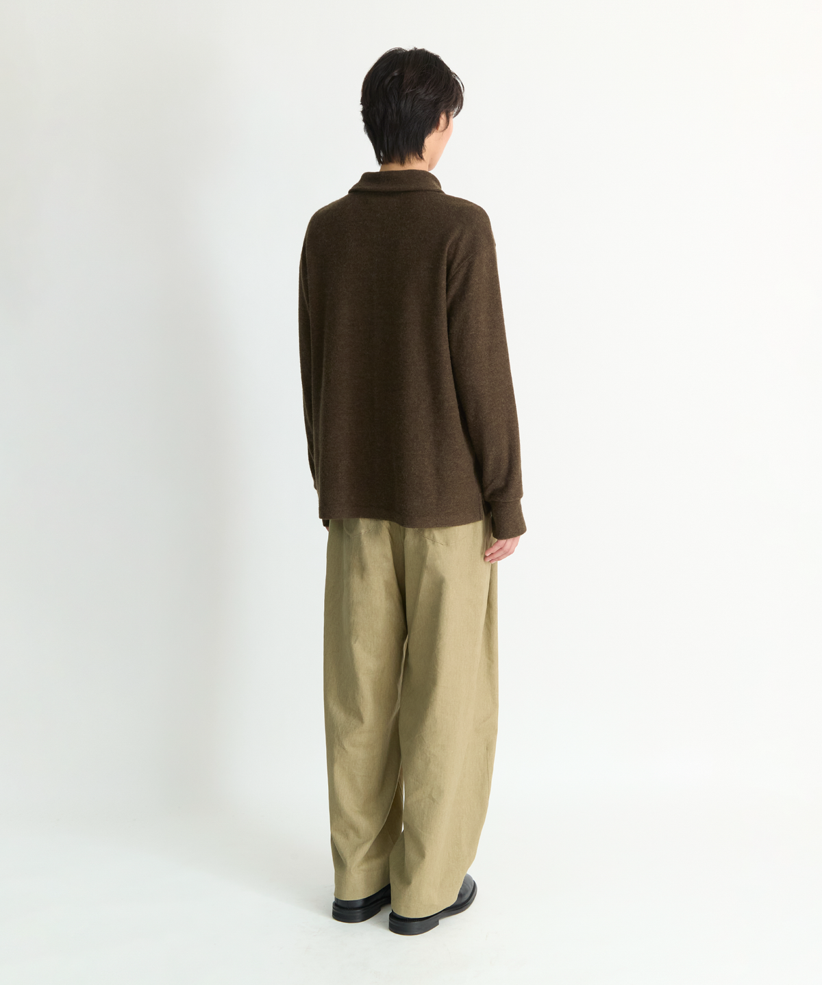 넌블랭크(NONBLANK) 칼라 터틀넥 티셔츠_BROWN