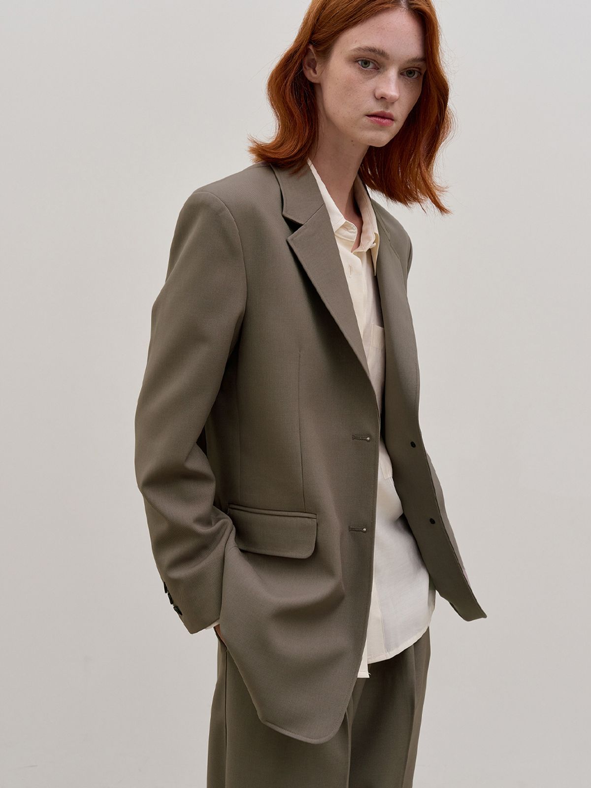 해브 앤 해브(HAVE8HAVE) ESSENTIAL SINGLE BUTTON JACKET_DARK BEIGE