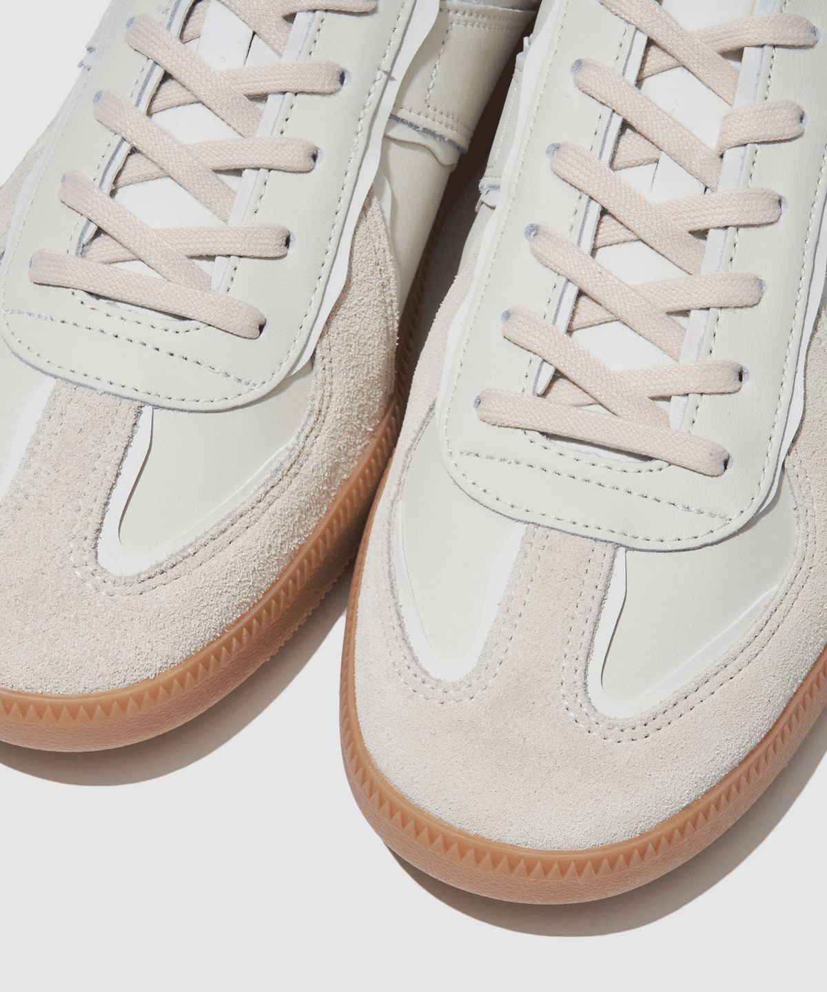 다온아토(DAONATO) German Military Pattern Sneakers (White)