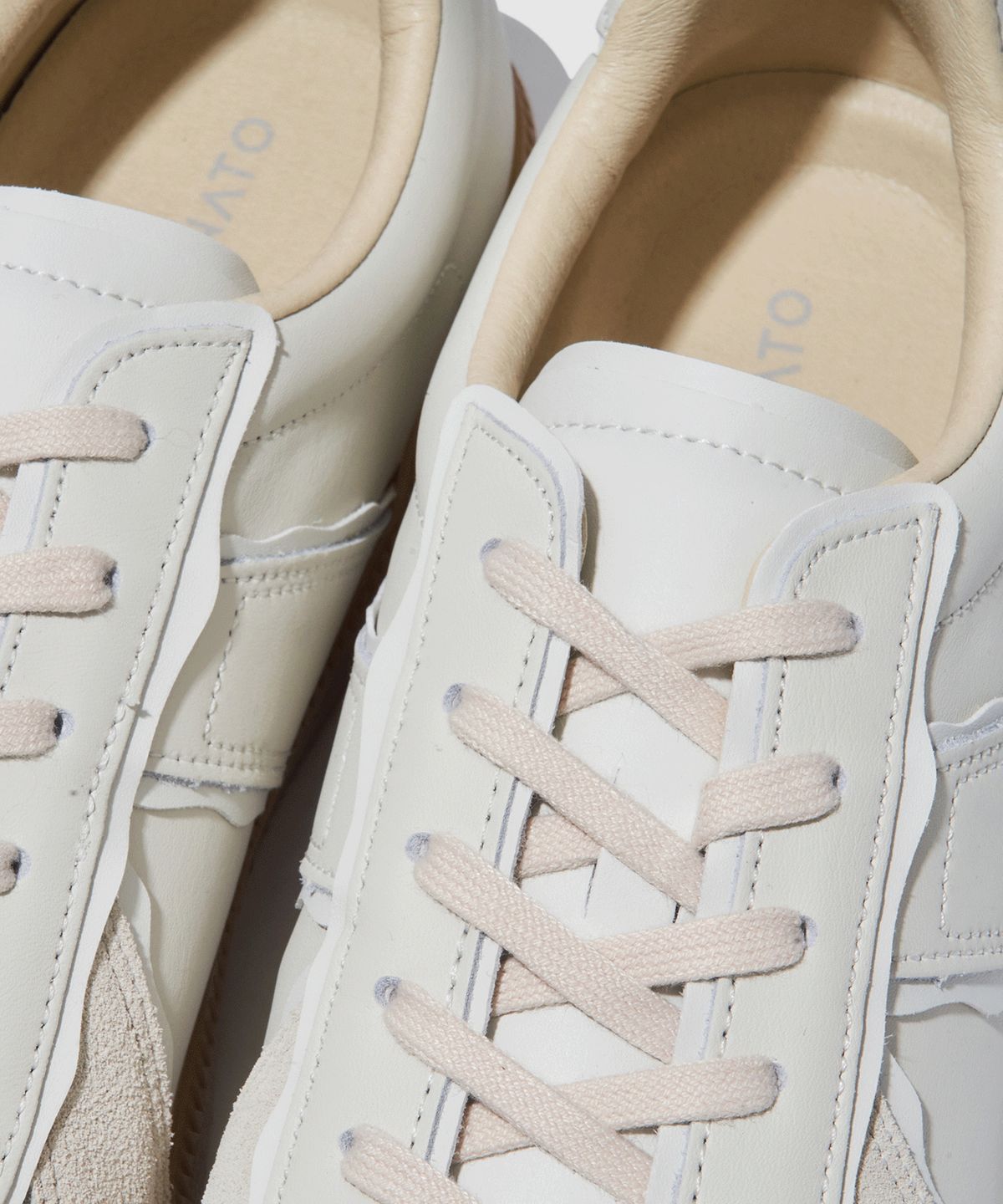 다온아토(DAONATO) German Military Pattern Sneakers (White)