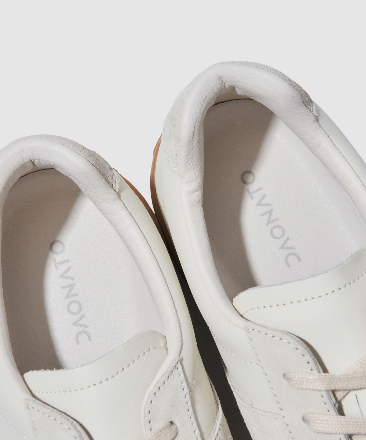 다온아토(DAONATO) German Military Sneakers Arians (White)