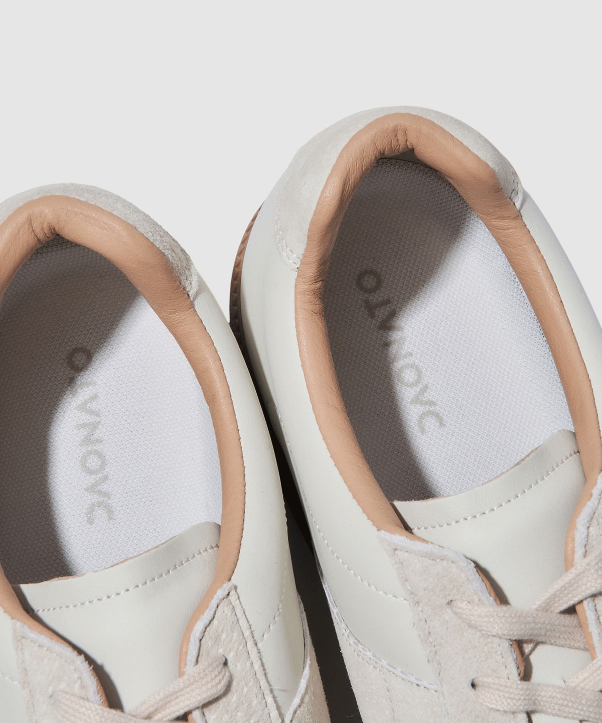 다온아토(DAONATO) German Military Pigskin Sneakers (White)