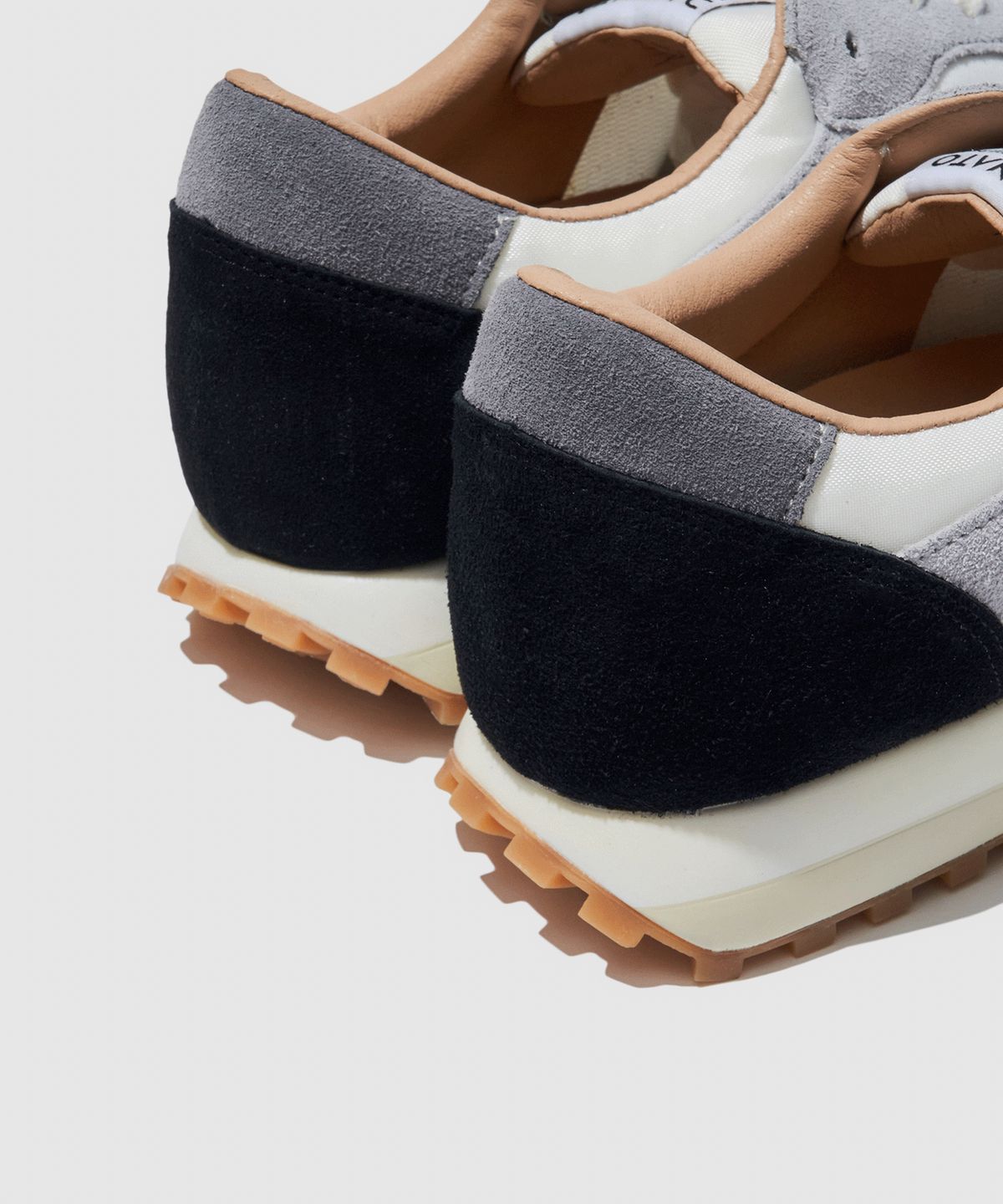 다온아토(DAONATO) German Military Runner V3.0 (Black)