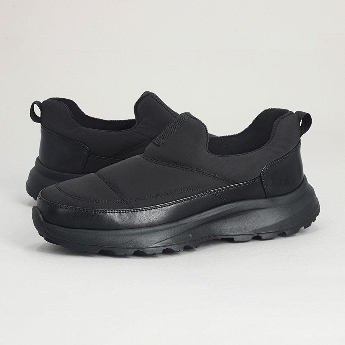 엘칸토(ELCANTO) 마쯔 캐주얼 패딩 슬립온 4cm LCMC64M439
