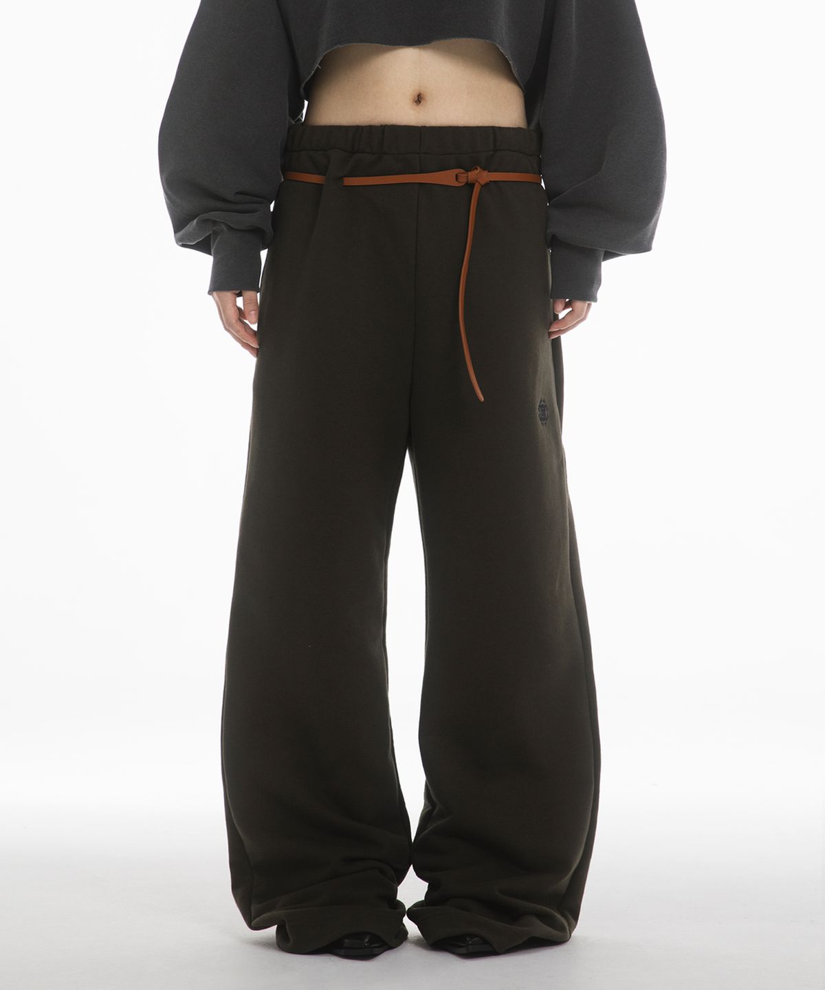 팬쇼(FANSHOW) (SETUP) POCKET HOODED ZIPUP + LEATHER BELT WIDE PANTS- KHAKI