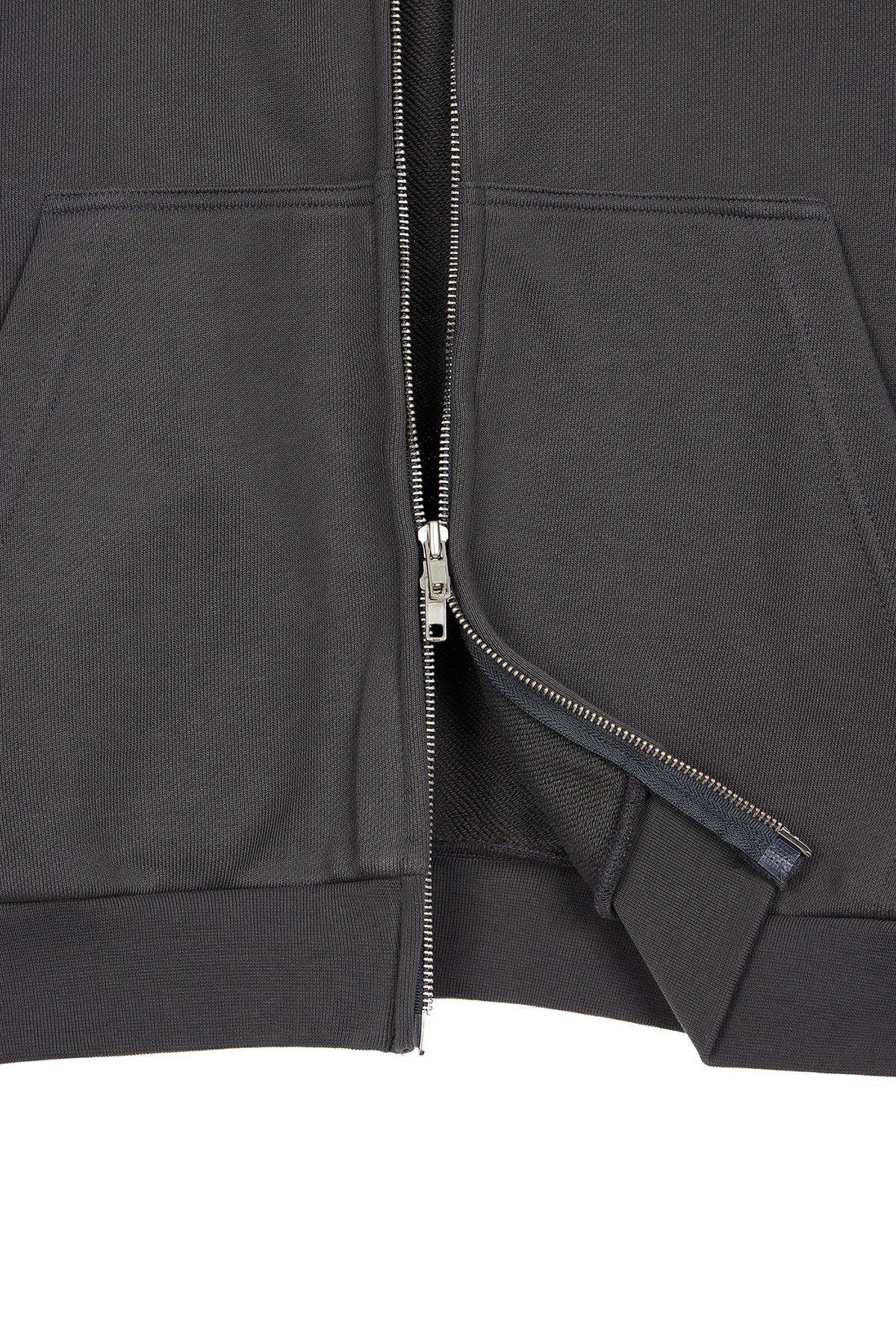 다이닛(DEINET) LOST IN SYDNEY ZIP-UP HOODIE IN CHARCOAL