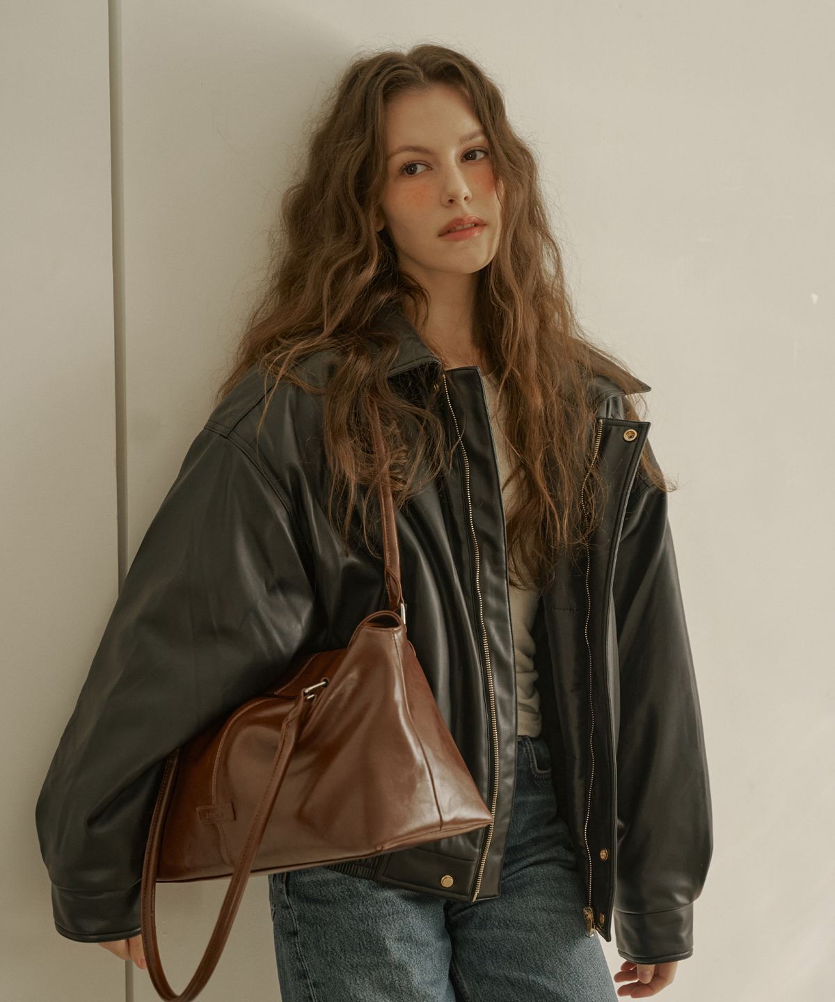 레니비(LeneeB) 라모백 브라운 Ramo bag Brown