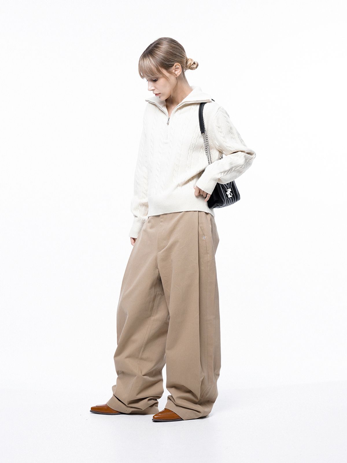 챈세스노이(CHANCE'S NOI) Soft Cable Half Zip-up Knit - Ivory /W243TP01IV