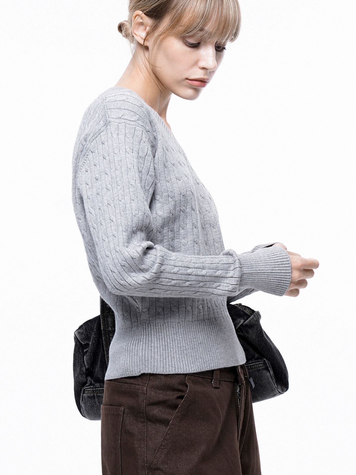 챈세스노이(CHANCE'S NOI) Soft Cable V-neck Knit - Melange /W243TP02ML