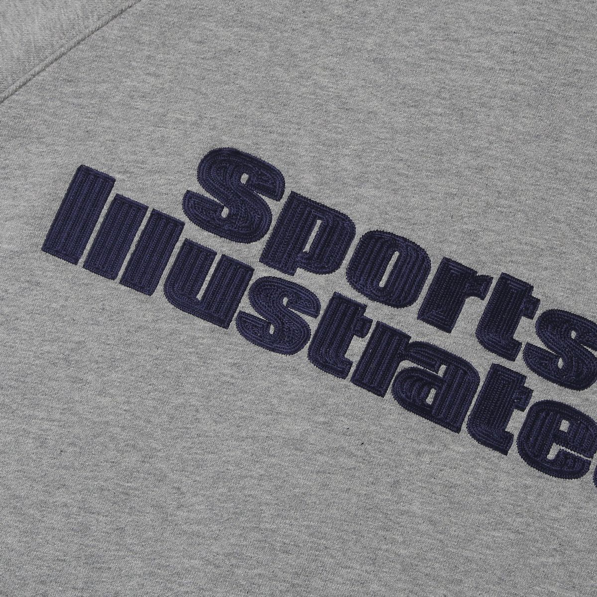 스포츠 일러스트레이티드(SPORTS ILLUSTRATED) 스포츠일러스트레이티드 스택로고 후드집업 (멜란지그레이)