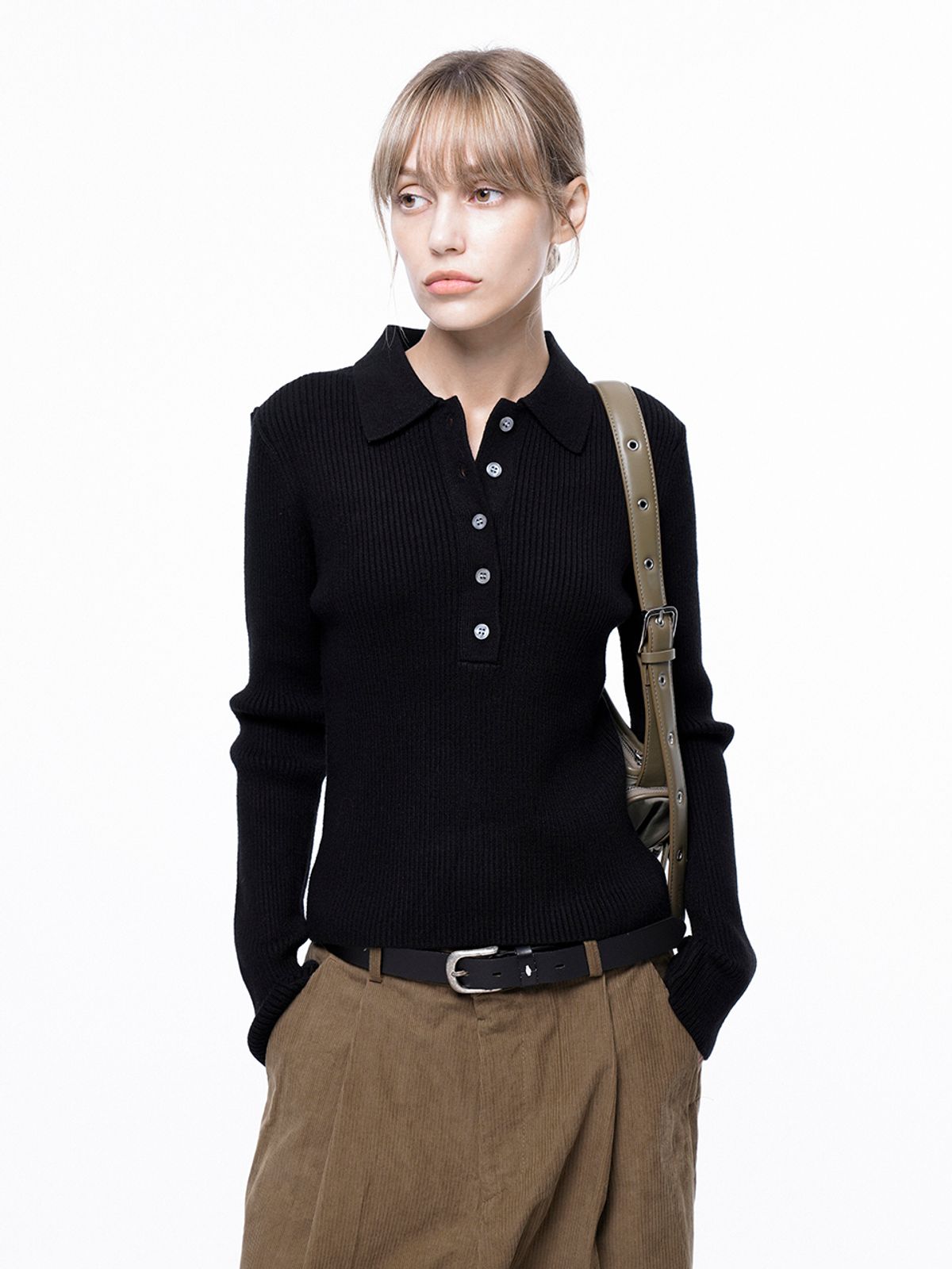 챈세스노이(CHANCE'S NOI) Soft Slim Button Collar Knit - Black /W243TP08BK