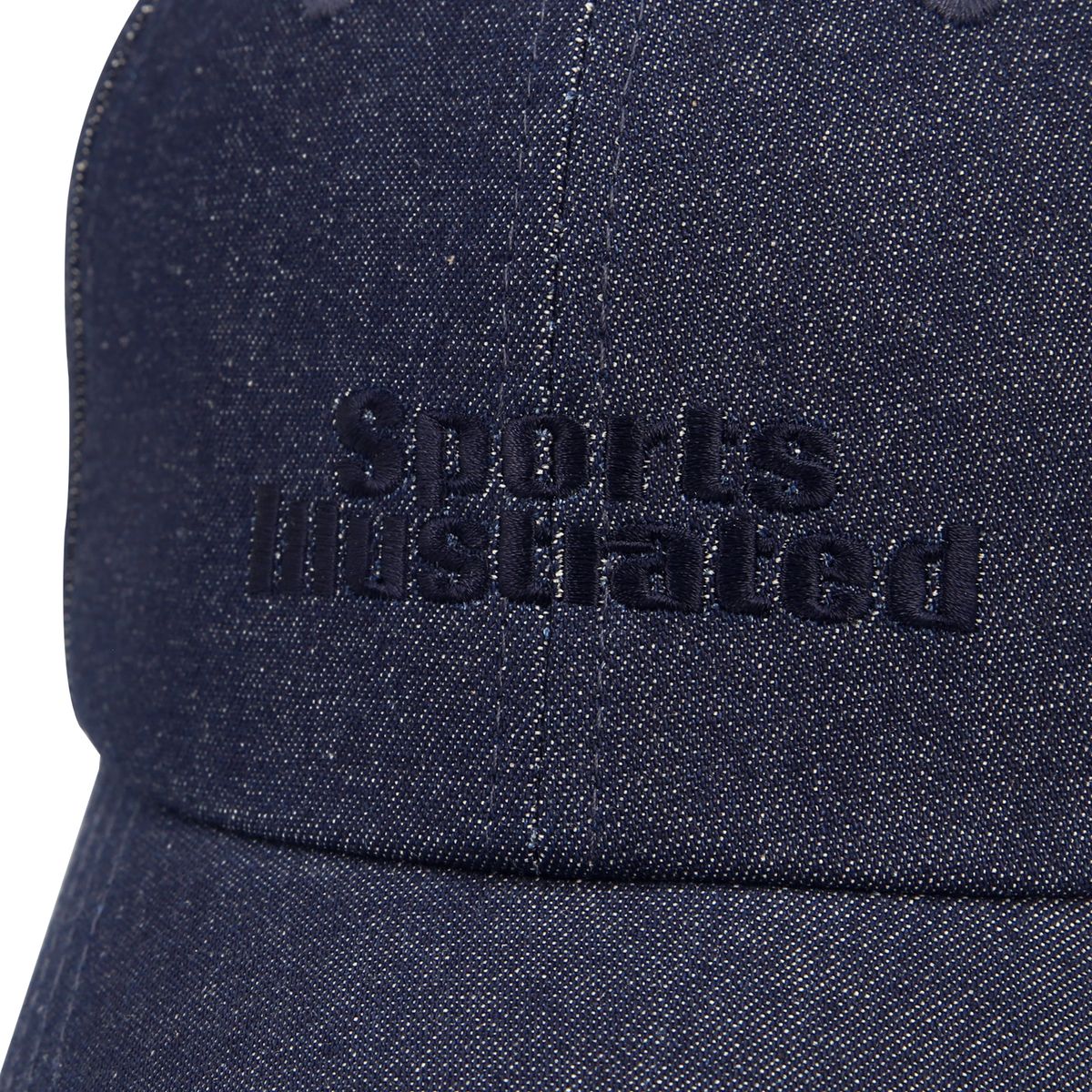 스포츠 일러스트레이티드(SPORTS ILLUSTRATED) 스포츠일러스트레이티드 스택로고 데님 볼캡 (블루)