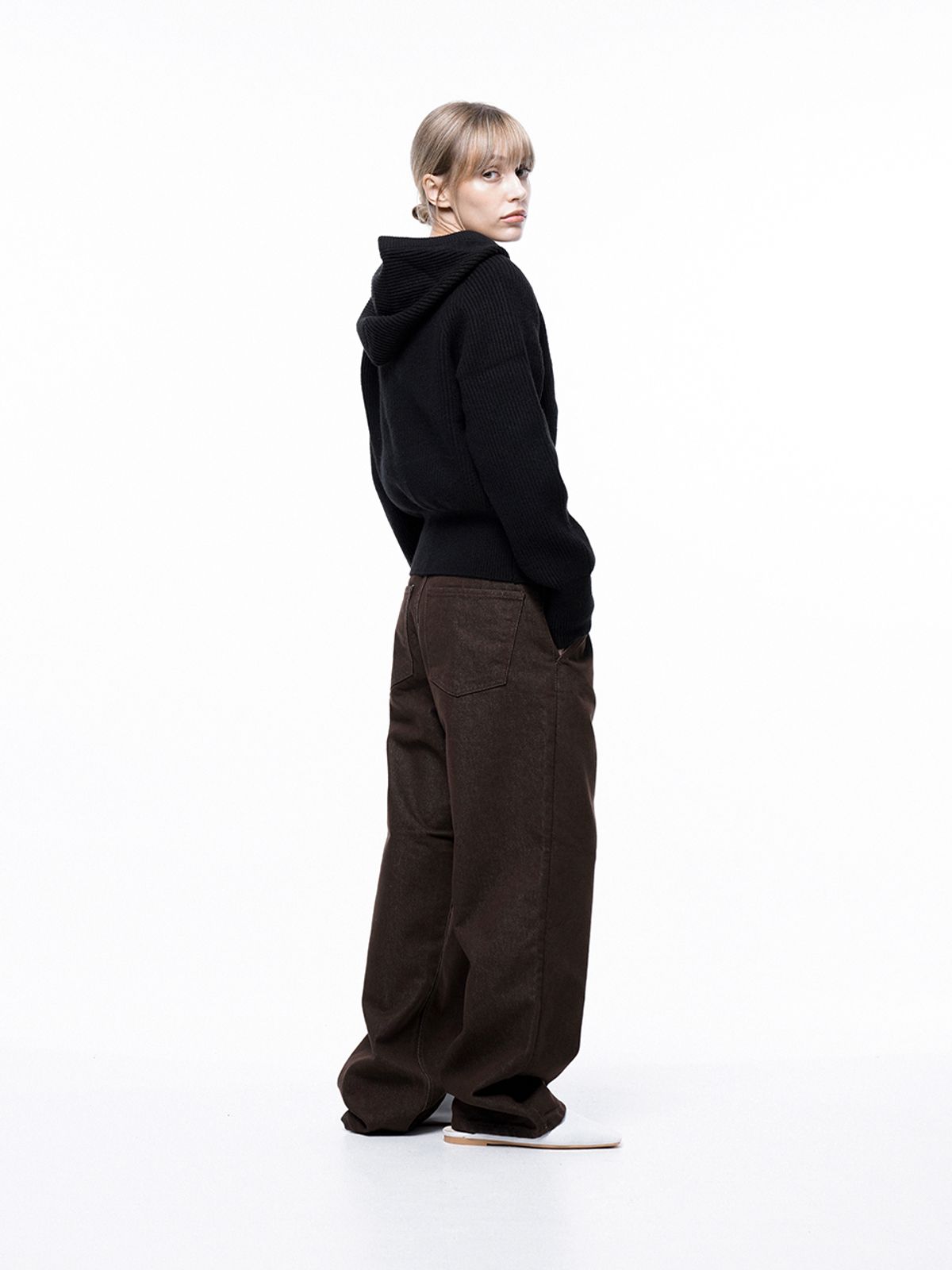 챈세스노이(CHANCE'S NOI) Soft Hazzy Hooded Knit - Black /W243TP06BK