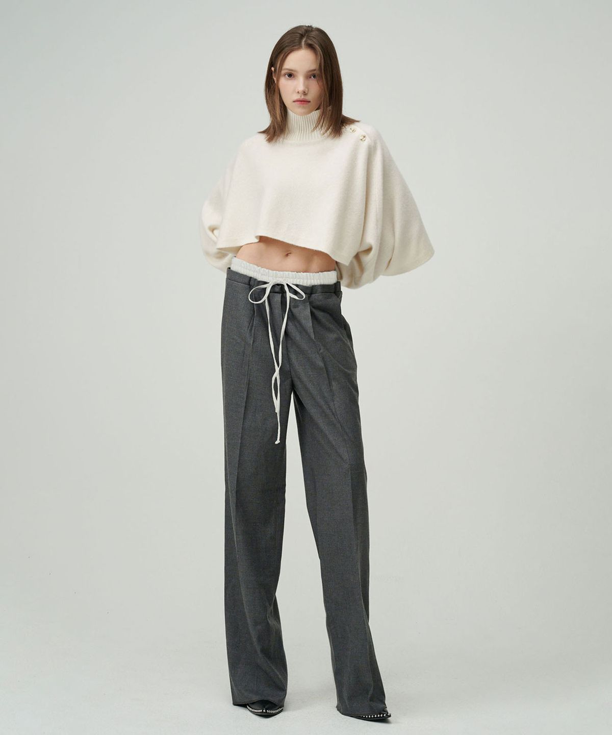 세컨드 아르무아(02ARMOIRE) Kaylee Trousers _ Grey
