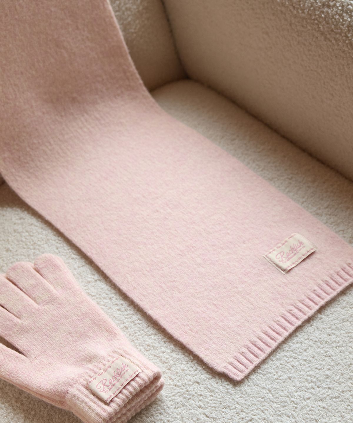락피쉬웨더웨어(ROCKFISH WEATHERWEAR) FLUFFY SCARF - 9 colors