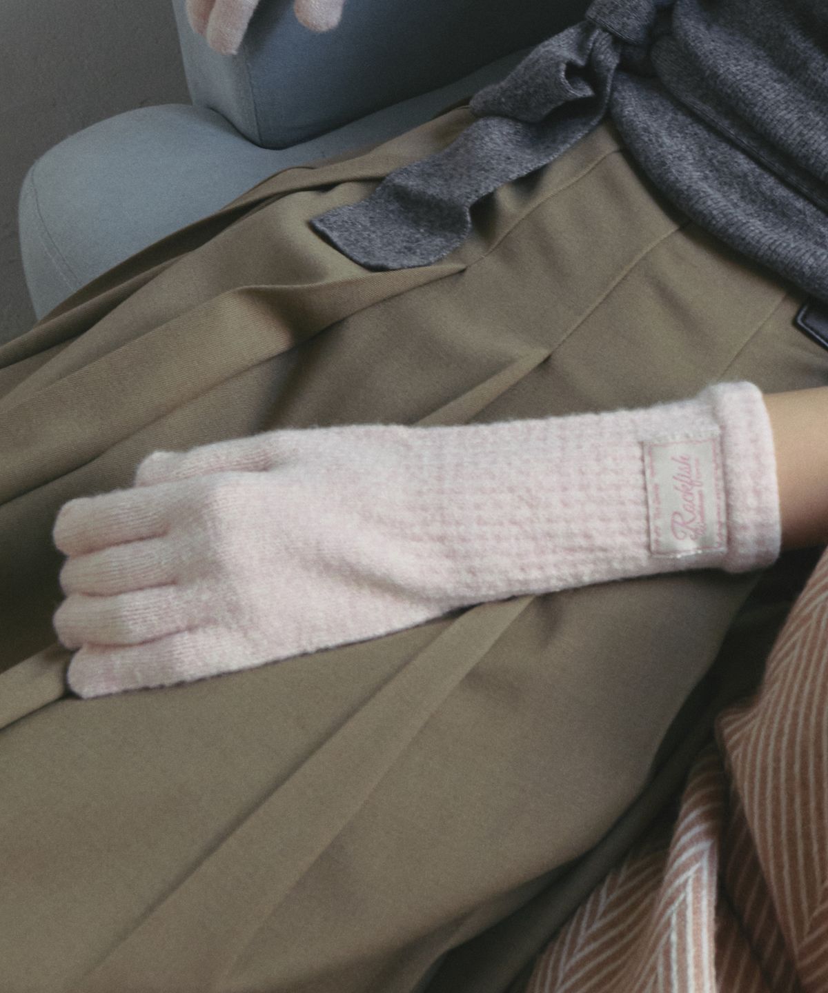 락피쉬웨더웨어(ROCKFISH WEATHERWEAR) FLUFFY LONG GLOVES - 8 colors
