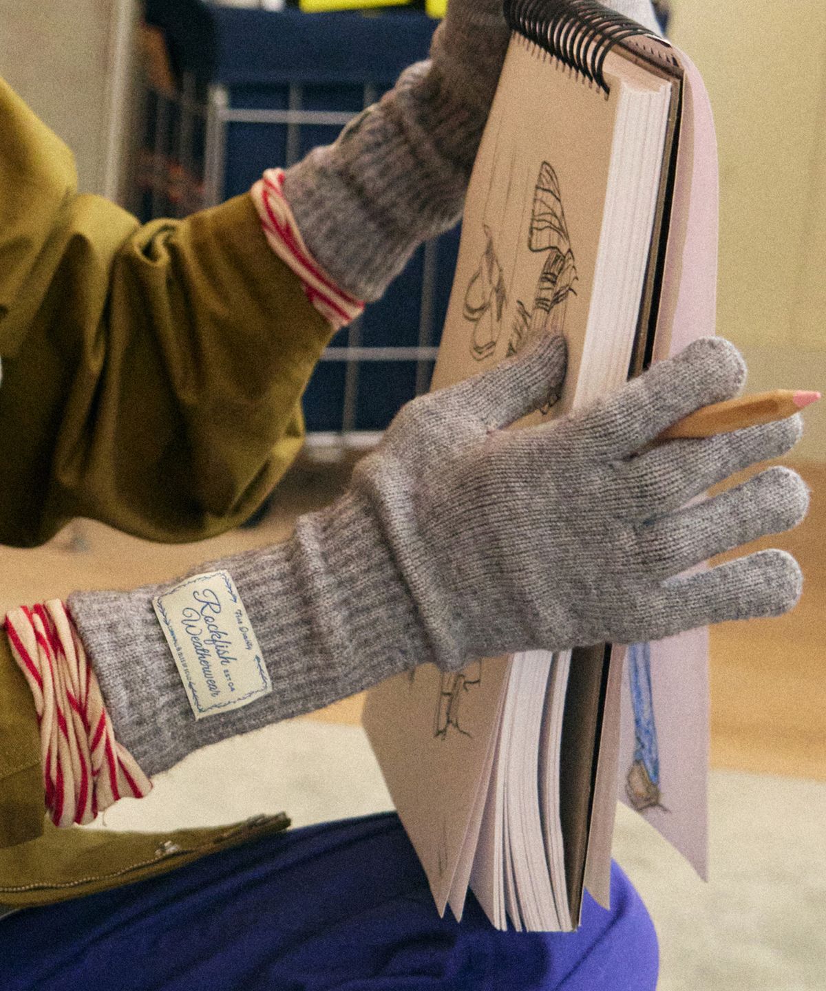 락피쉬웨더웨어(ROCKFISH WEATHERWEAR) FLUFFY LONG GLOVES - 8 colors