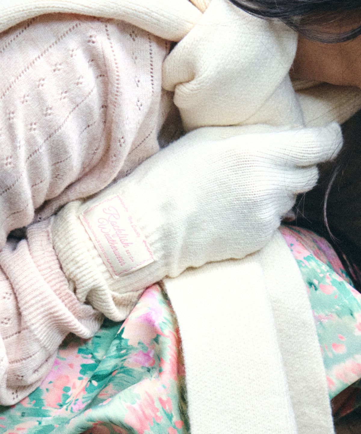락피쉬웨더웨어(ROCKFISH WEATHERWEAR) FLUFFY SHORT GLOVES - 8 colors